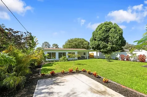 4229 7th Avenue N St Petersburg FL 33713