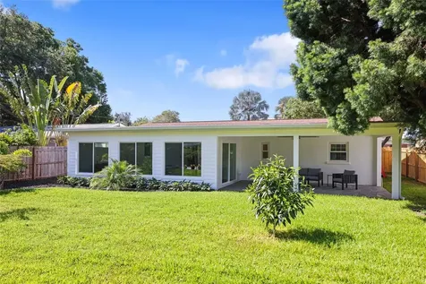 4229 7th Avenue N St Petersburg FL 33713