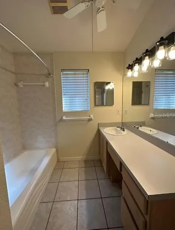 1404 E Crystal Lake Avenue Orlando FL 32806
