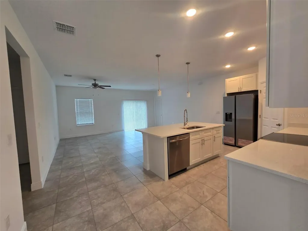 208 Locust Pass Ocala FL 34472