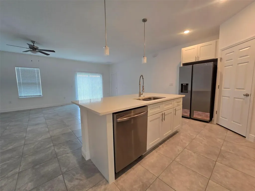 208 Locust Pass Ocala FL 34472