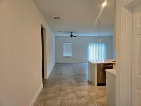 208 Locust Pass Ocala FL 34472
