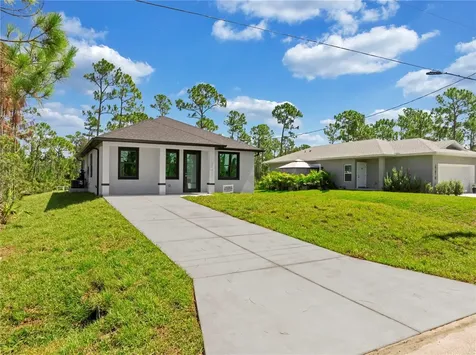 27412 Las Lomas Drive Punta Gorda FL 33955