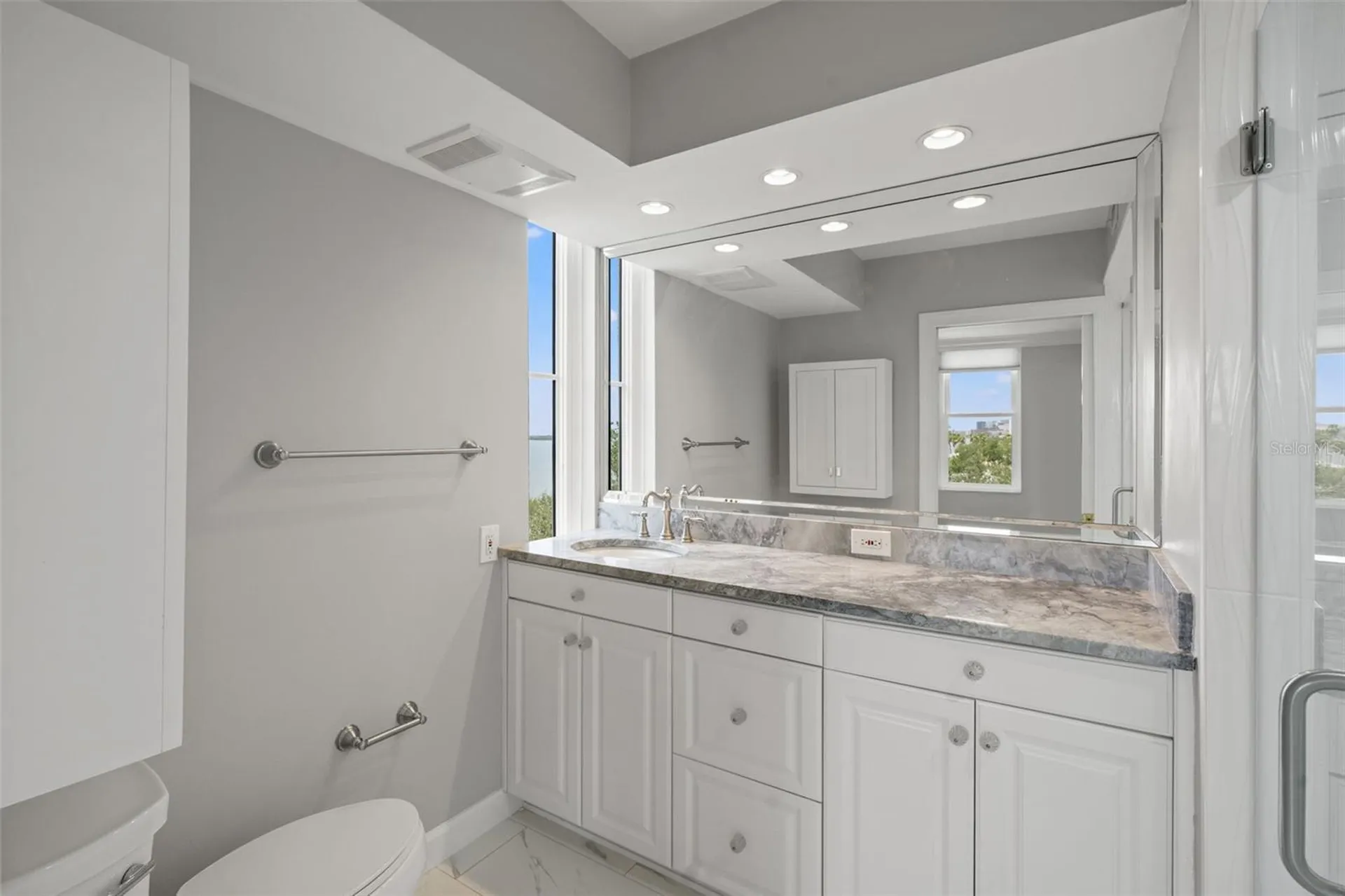 2407 S Ardson Place Tampa FL 33629