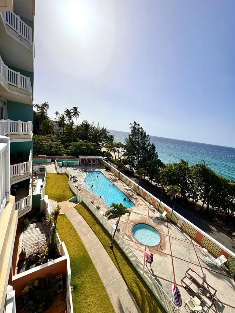 208 466 Isabela PR 00662