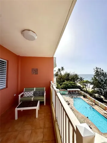 208 466 Isabela PR 00662