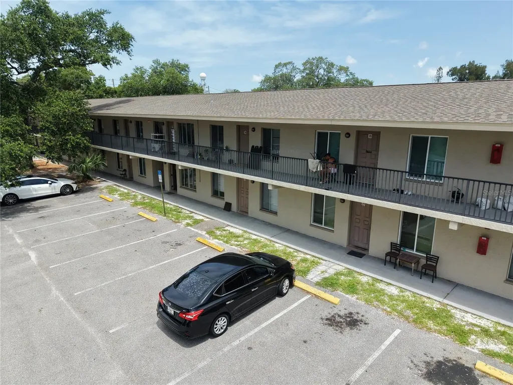 6450 78th Avenue N Pinellas Park FL 33781