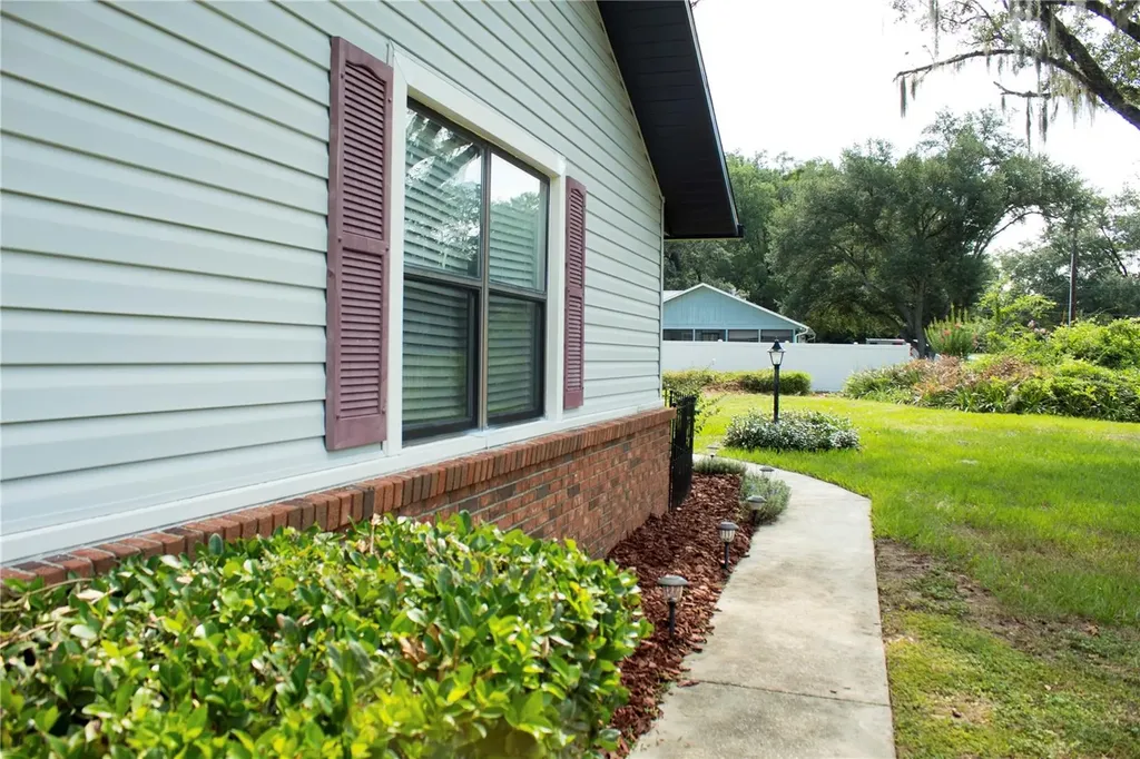 5245 E Fort King Street Ocala FL 34470