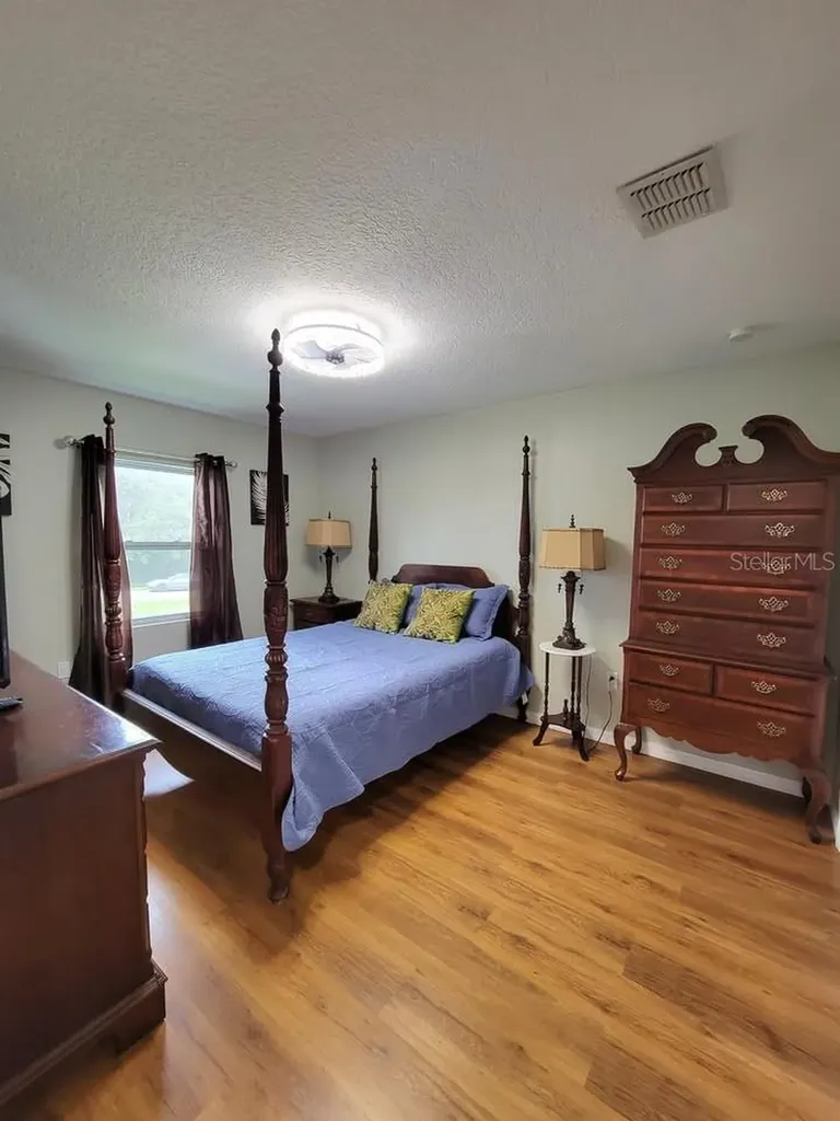 654 Madrid Drive Kissimmee FL 34758