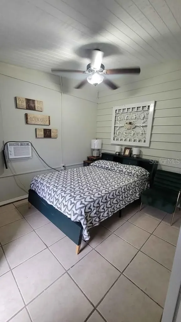 654 Madrid Drive Kissimmee FL 34758