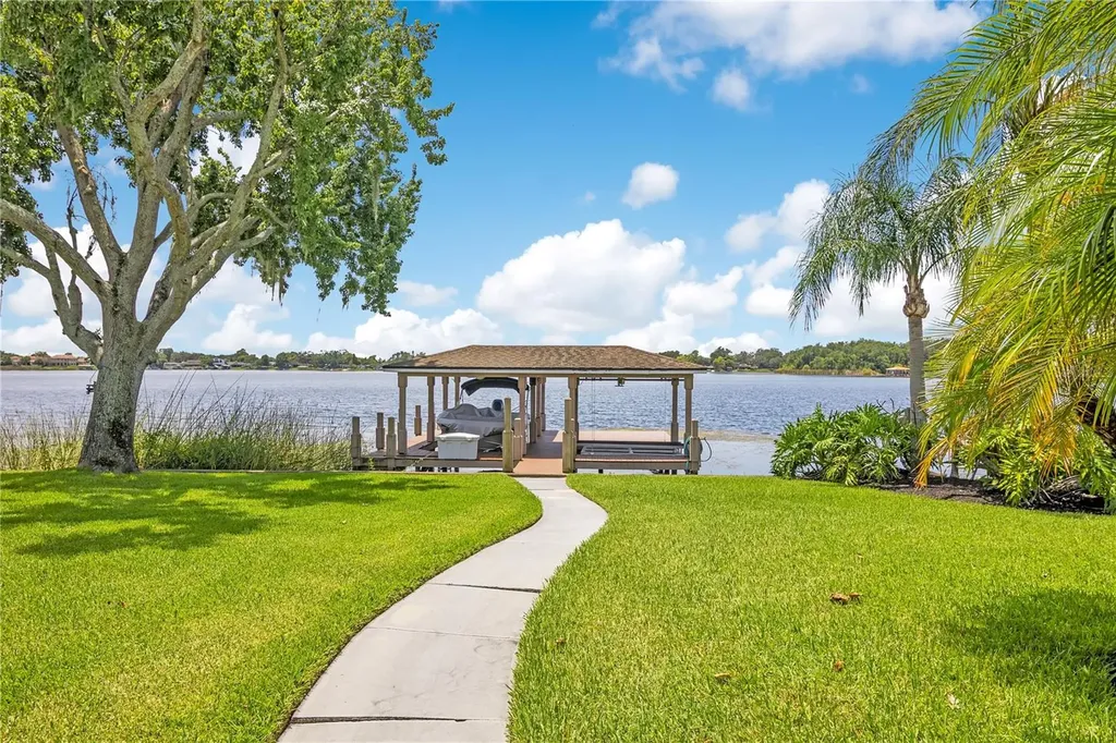 884 W Lake Holden Point Orlando FL 32805