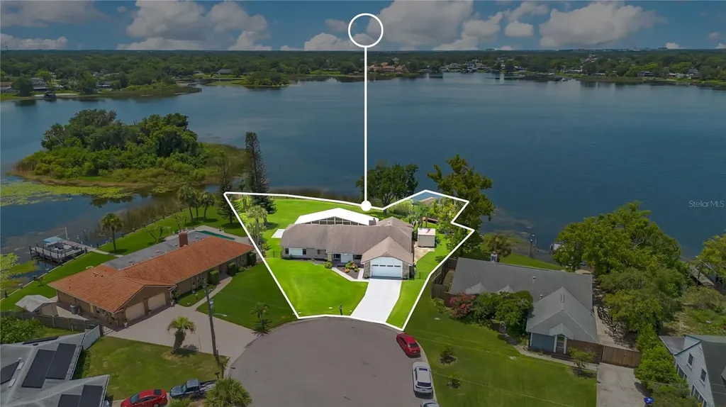 884 W Lake Holden Point Orlando FL 32805