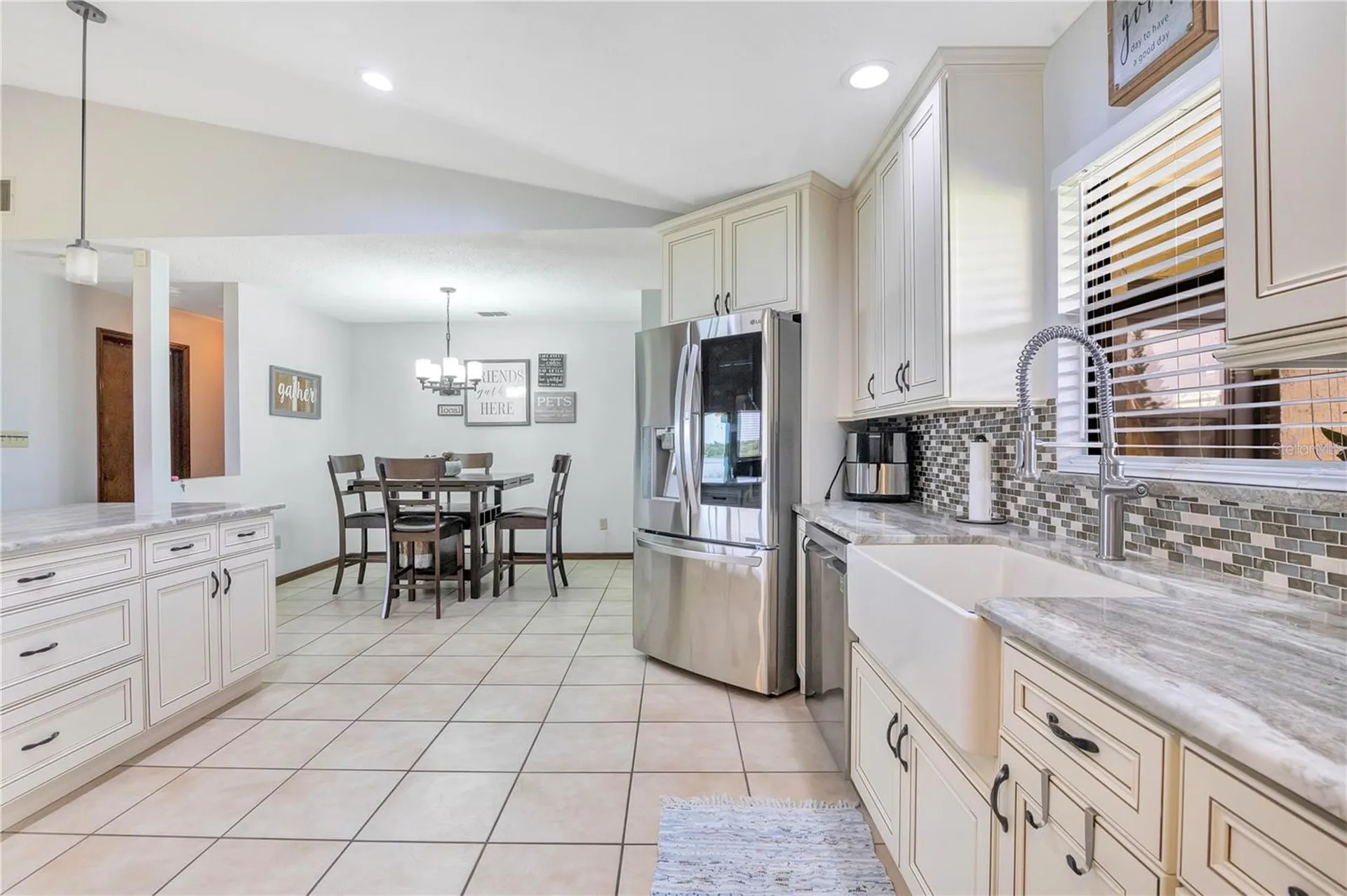 884 W Lake Holden Point Orlando FL 32805