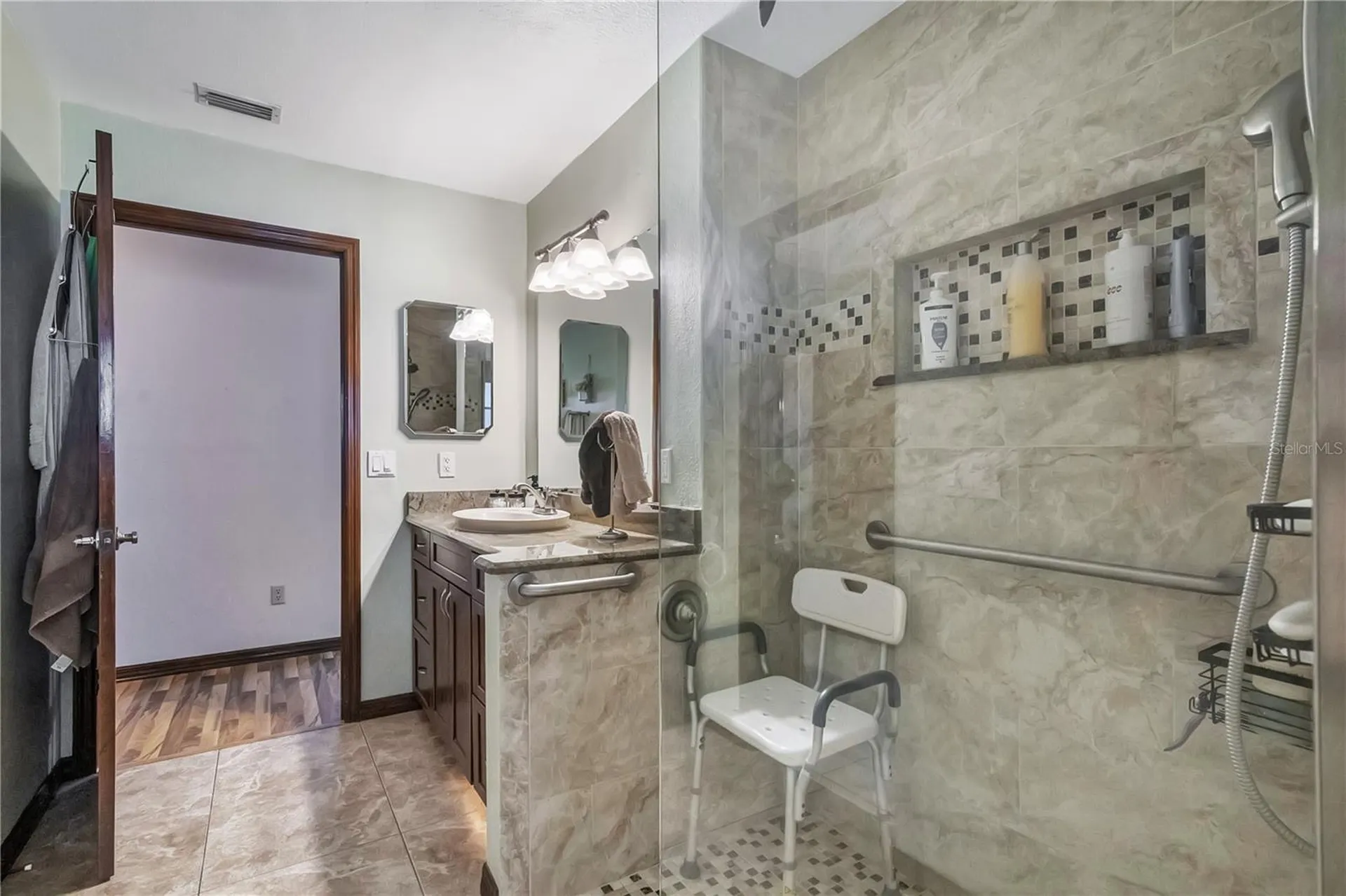 884 W Lake Holden Point Orlando FL 32805