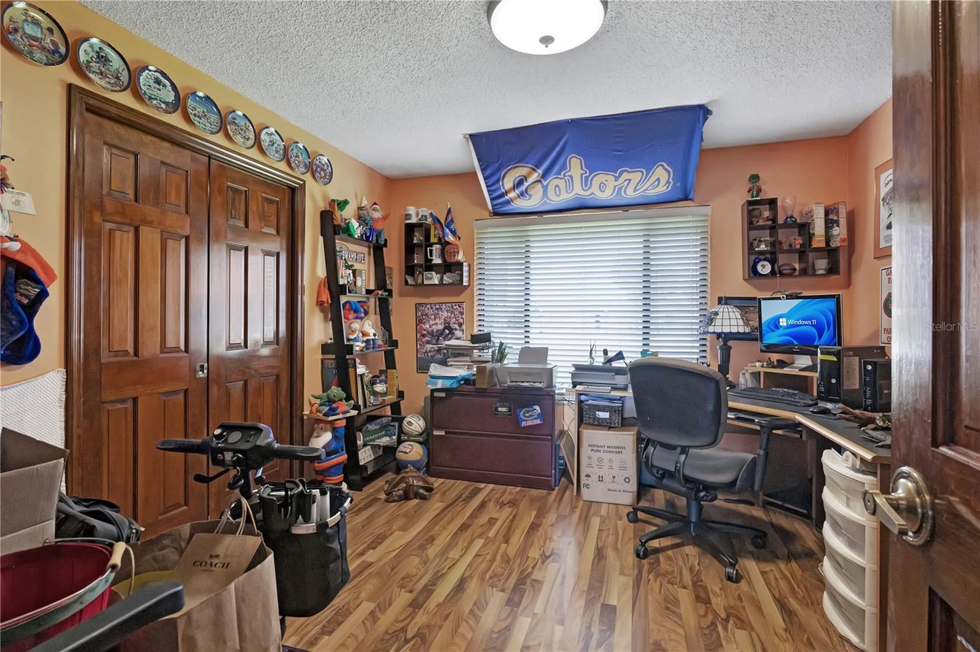 884 W Lake Holden Point Orlando FL 32805