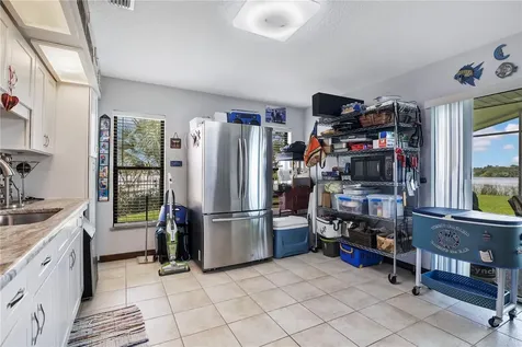 884 W Lake Holden Point Orlando FL 32805