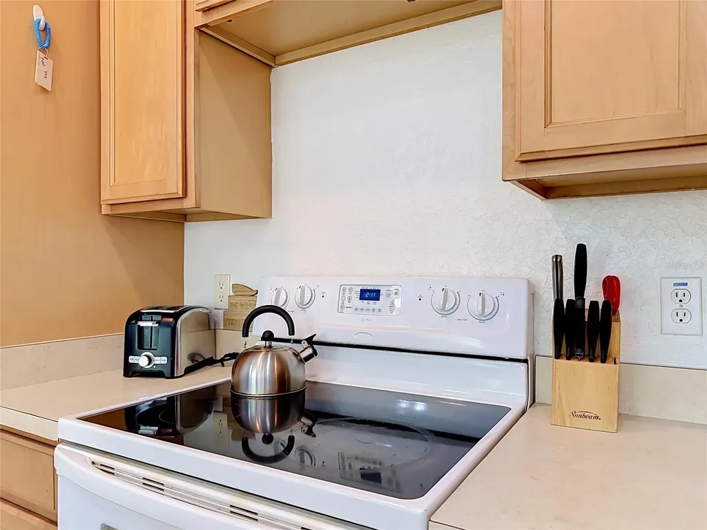 2394 Caravelle Circle Kissimmee FL 34746