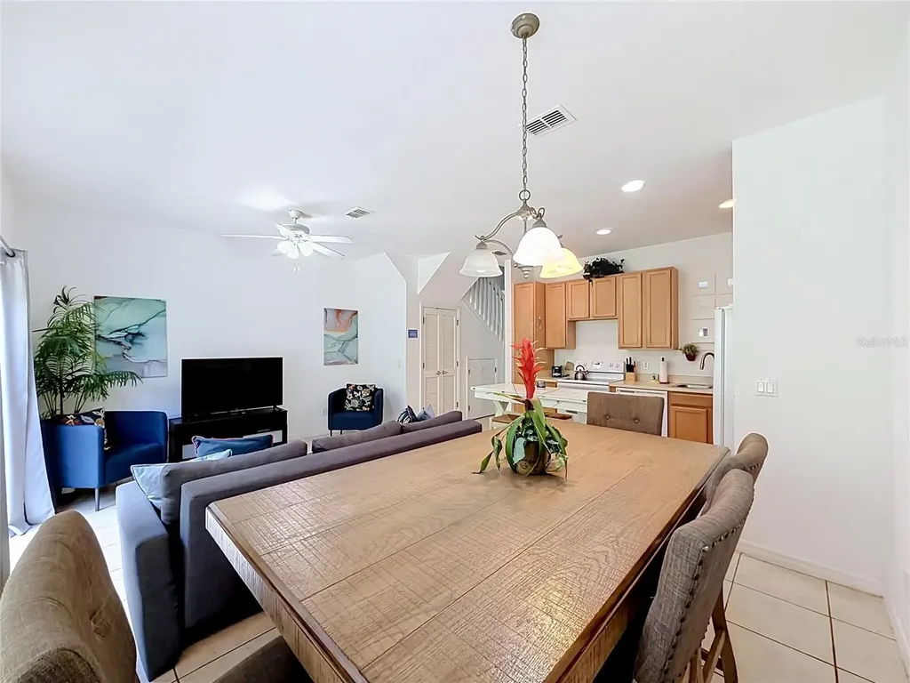2394 Caravelle Circle Kissimmee FL 34746