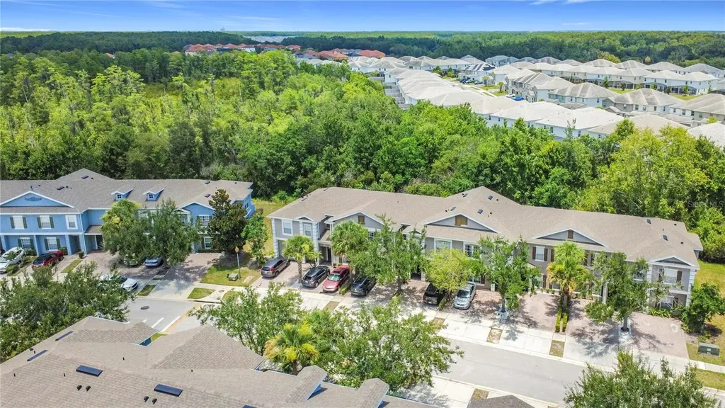 2394 Caravelle Circle Kissimmee FL 34746