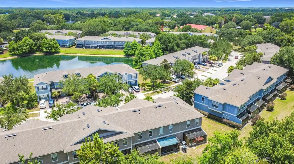 2394 Caravelle Circle Kissimmee FL 34746