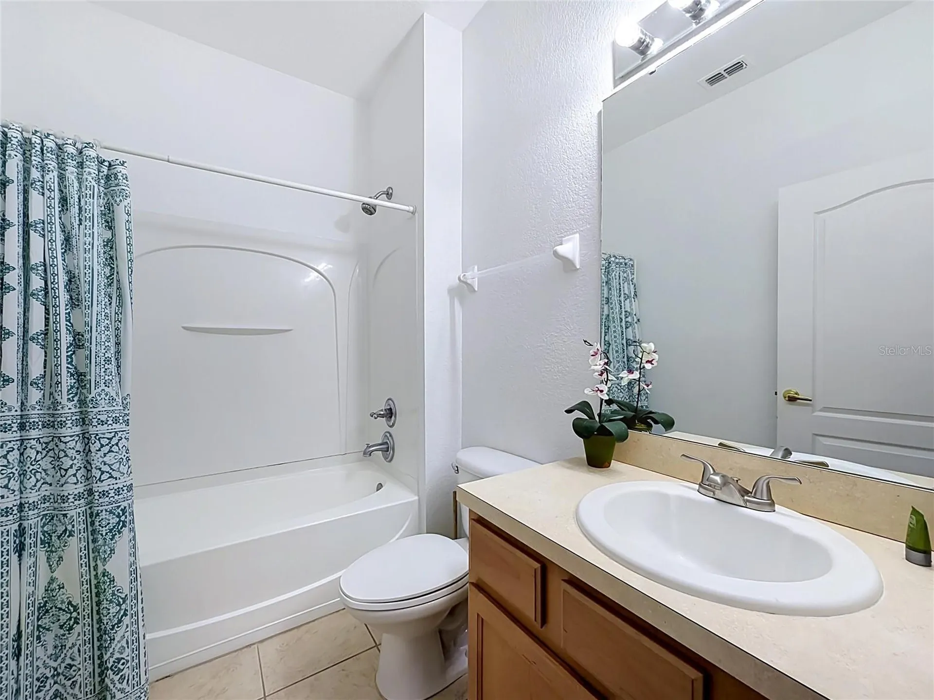 2394 Caravelle Circle Kissimmee FL 34746