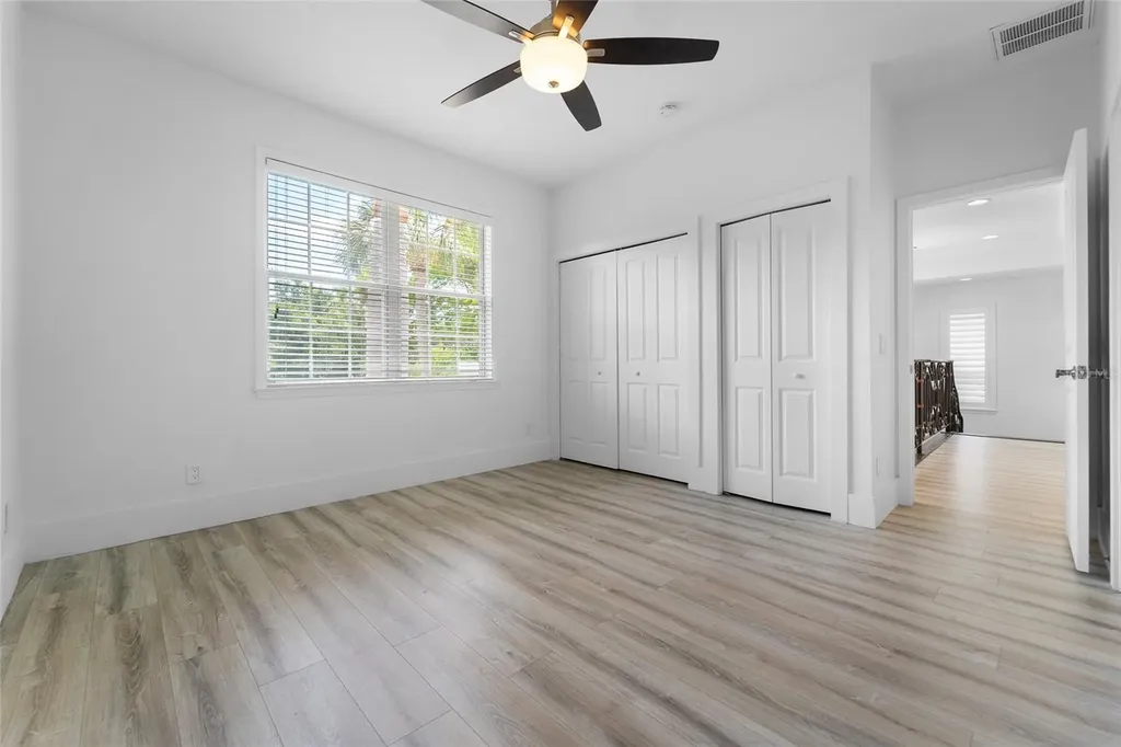 4802 W Beachway Drive Tampa FL 33609