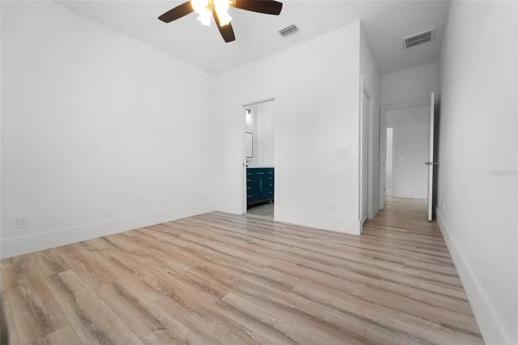 4802 W Beachway Drive Tampa FL 33609