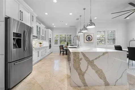 4802 W Beachway Drive Tampa FL 33609
