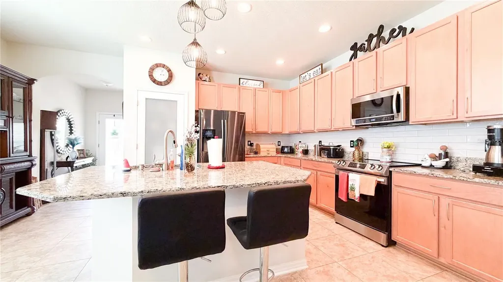 1947 Altavista Circle Lakeland FL 33810