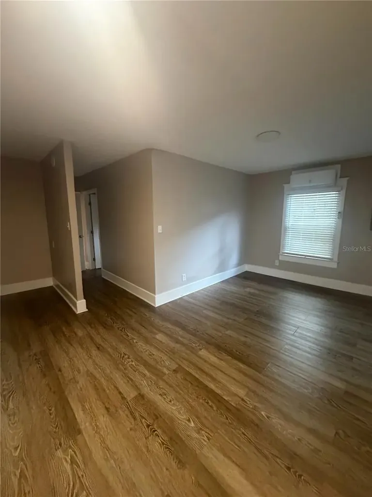 819 6th Street N St Petersburg FL 33701