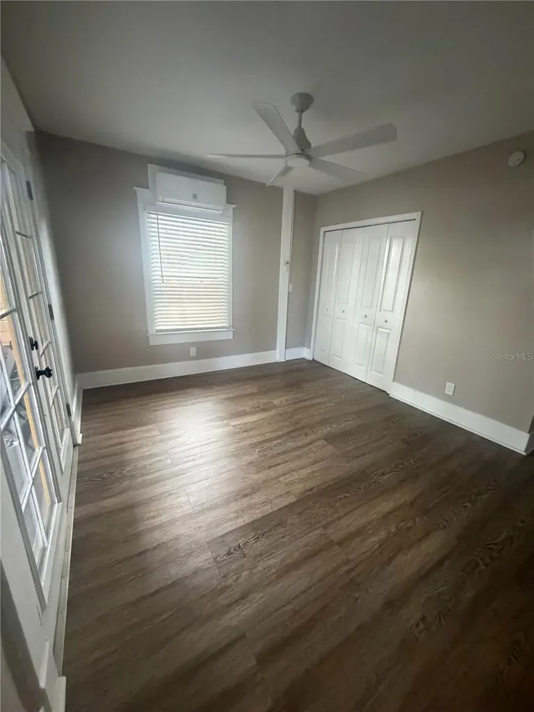 819 6th Street N St Petersburg FL 33701