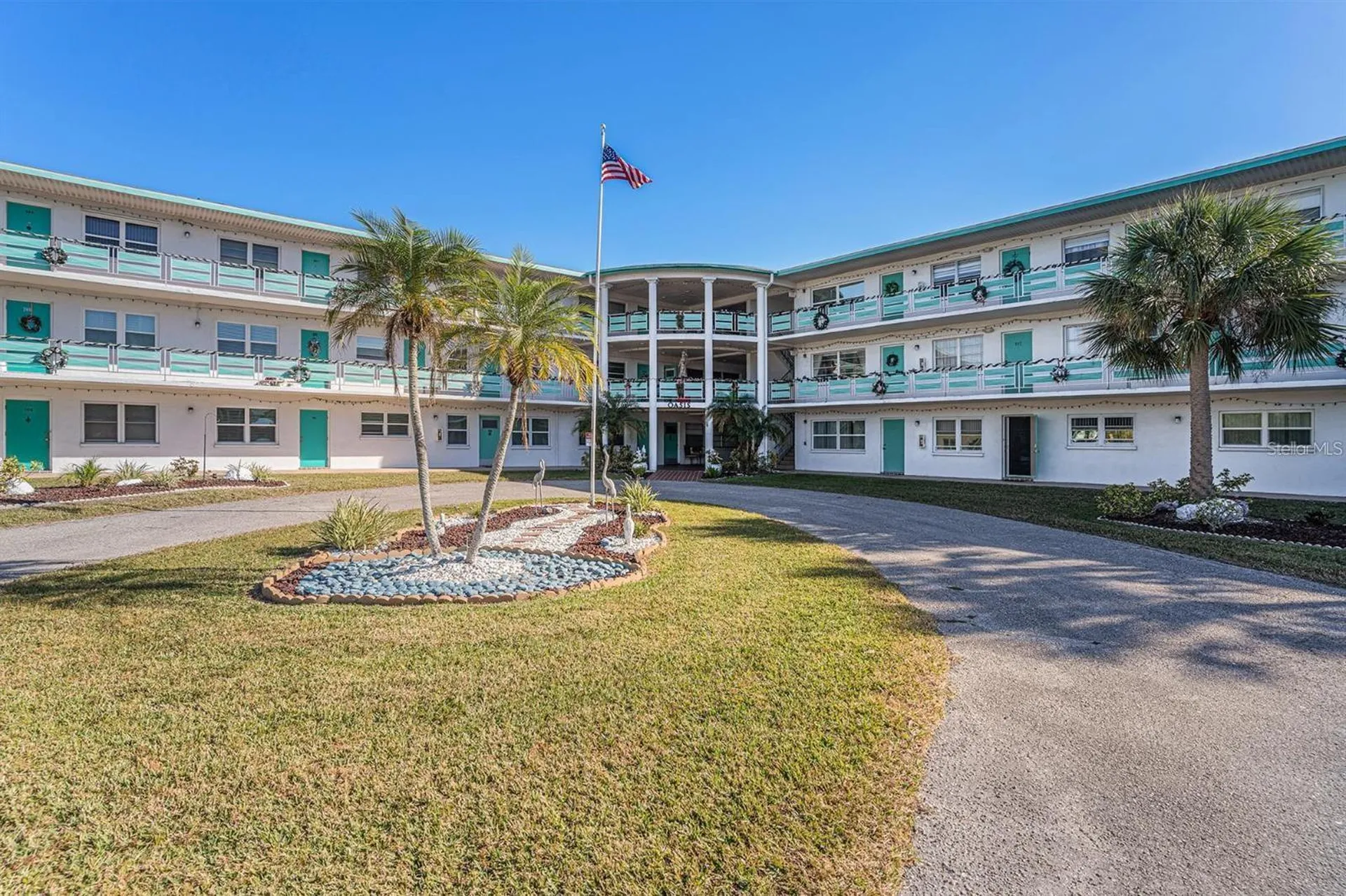 1900 59th Avenue N St Petersburg FL 33714