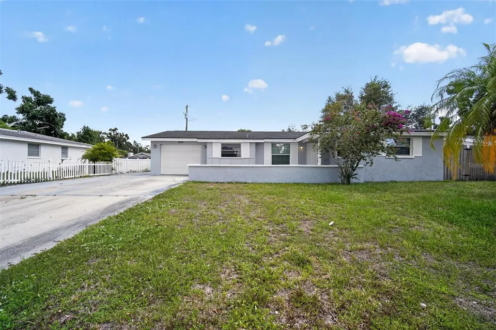 3834 Warren Ridge Street Sarasota FL 34233