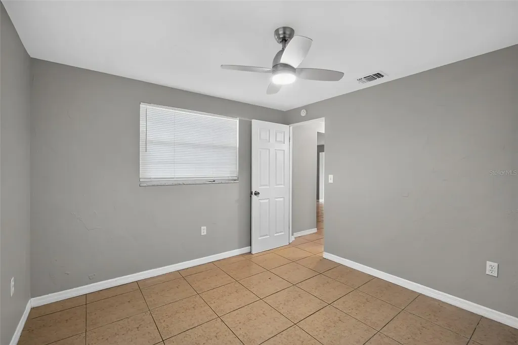 3834 Warren Ridge Street Sarasota FL 34233