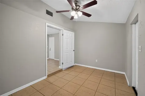3834 Warren Ridge Street Sarasota FL 34233