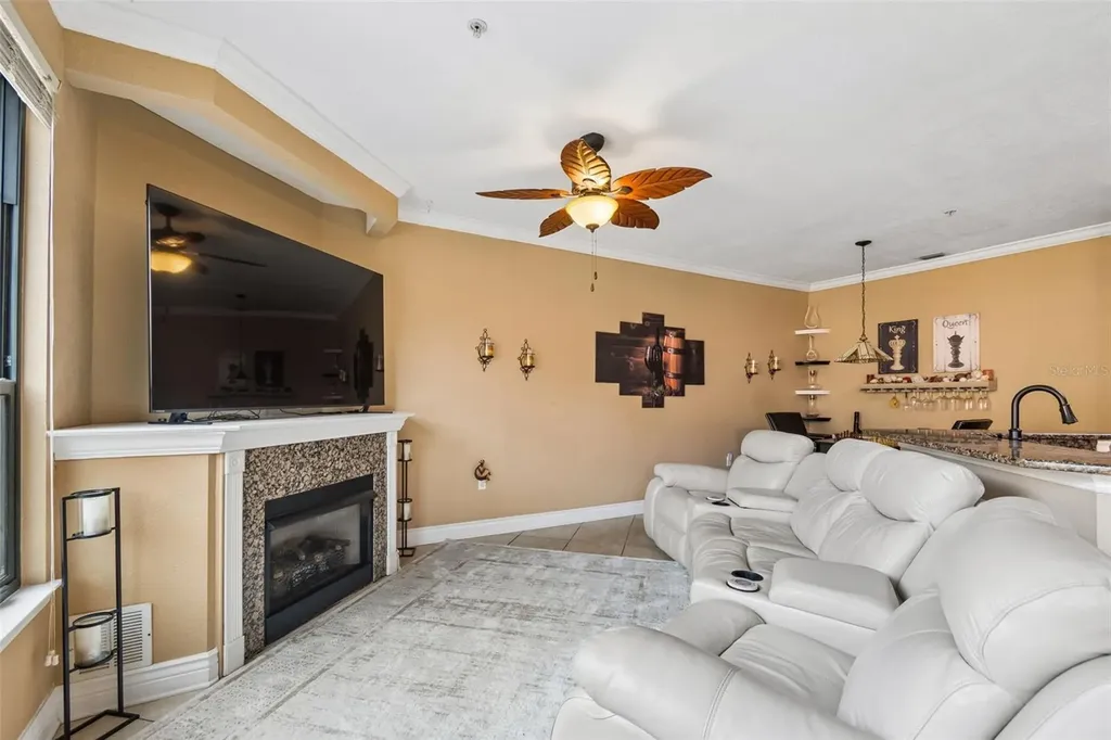 2717 Via Cipriani Clearwater FL 33764