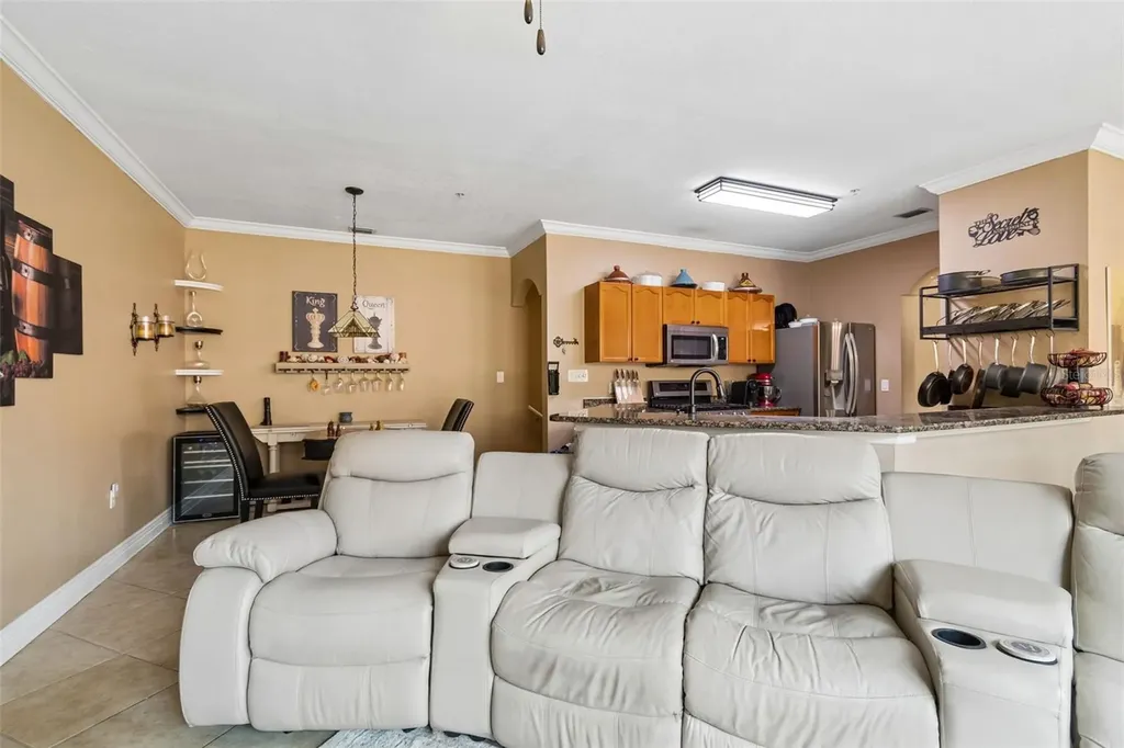 2717 Via Cipriani Clearwater FL 33764