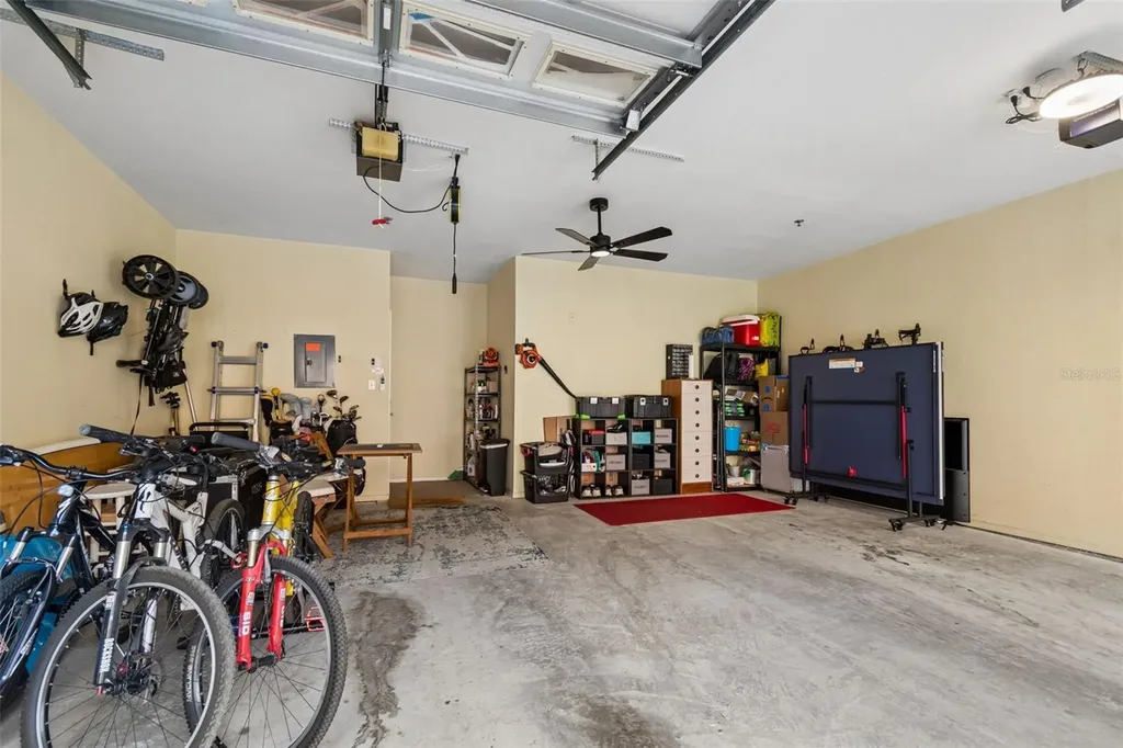 2717 Via Cipriani Clearwater FL 33764