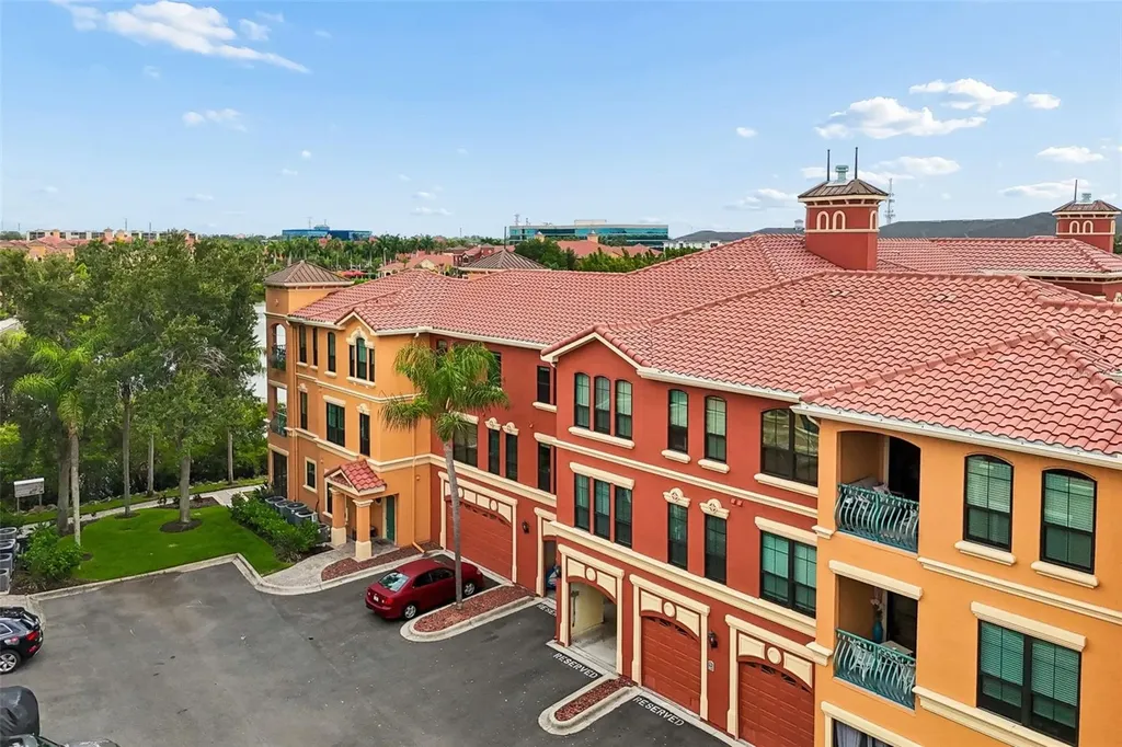 2717 Via Cipriani Clearwater FL 33764