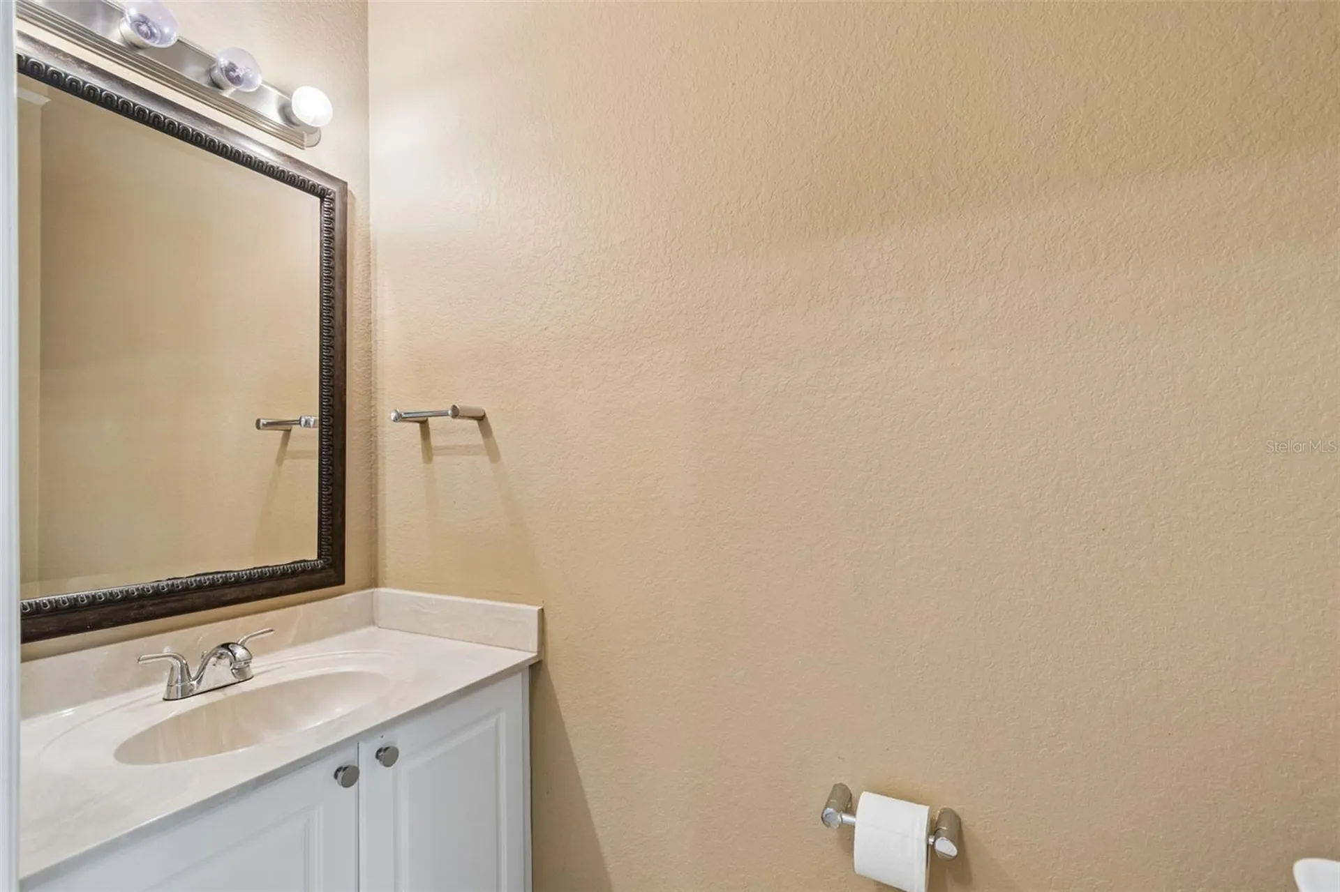 2717 Via Cipriani Clearwater FL 33764