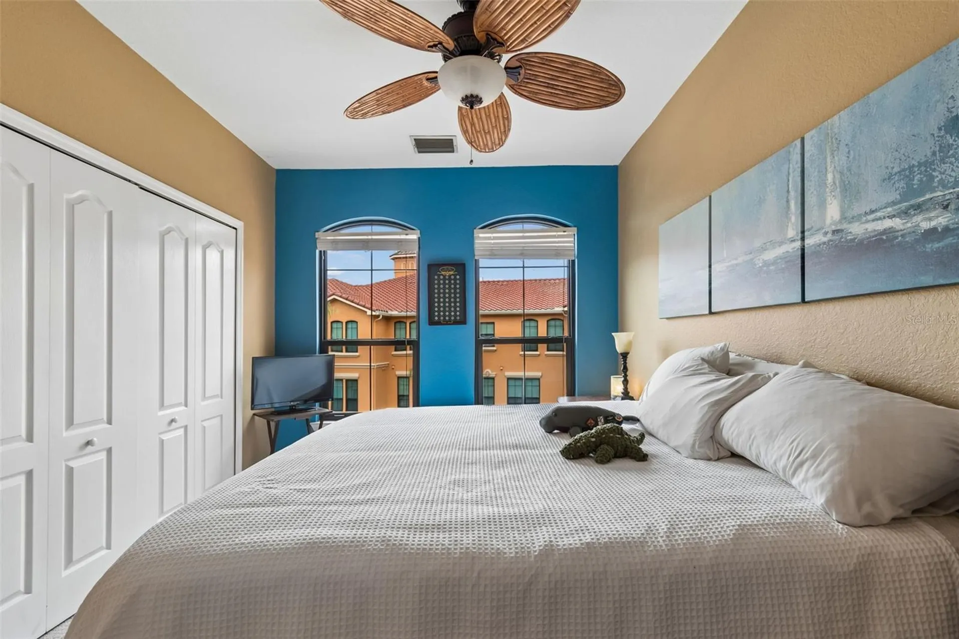 2717 Via Cipriani Clearwater FL 33764