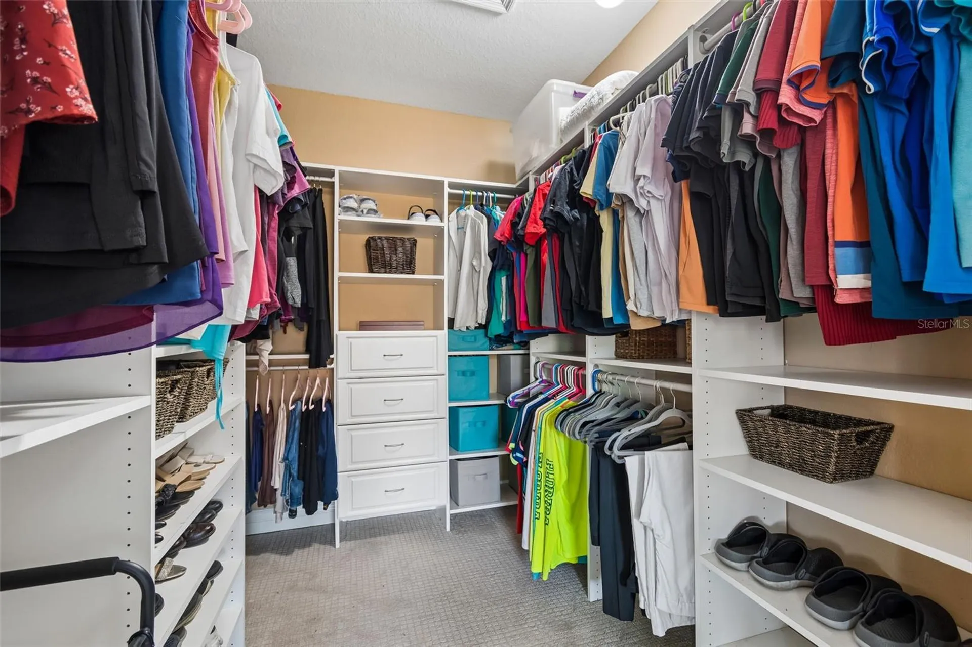 2717 Via Cipriani Clearwater FL 33764