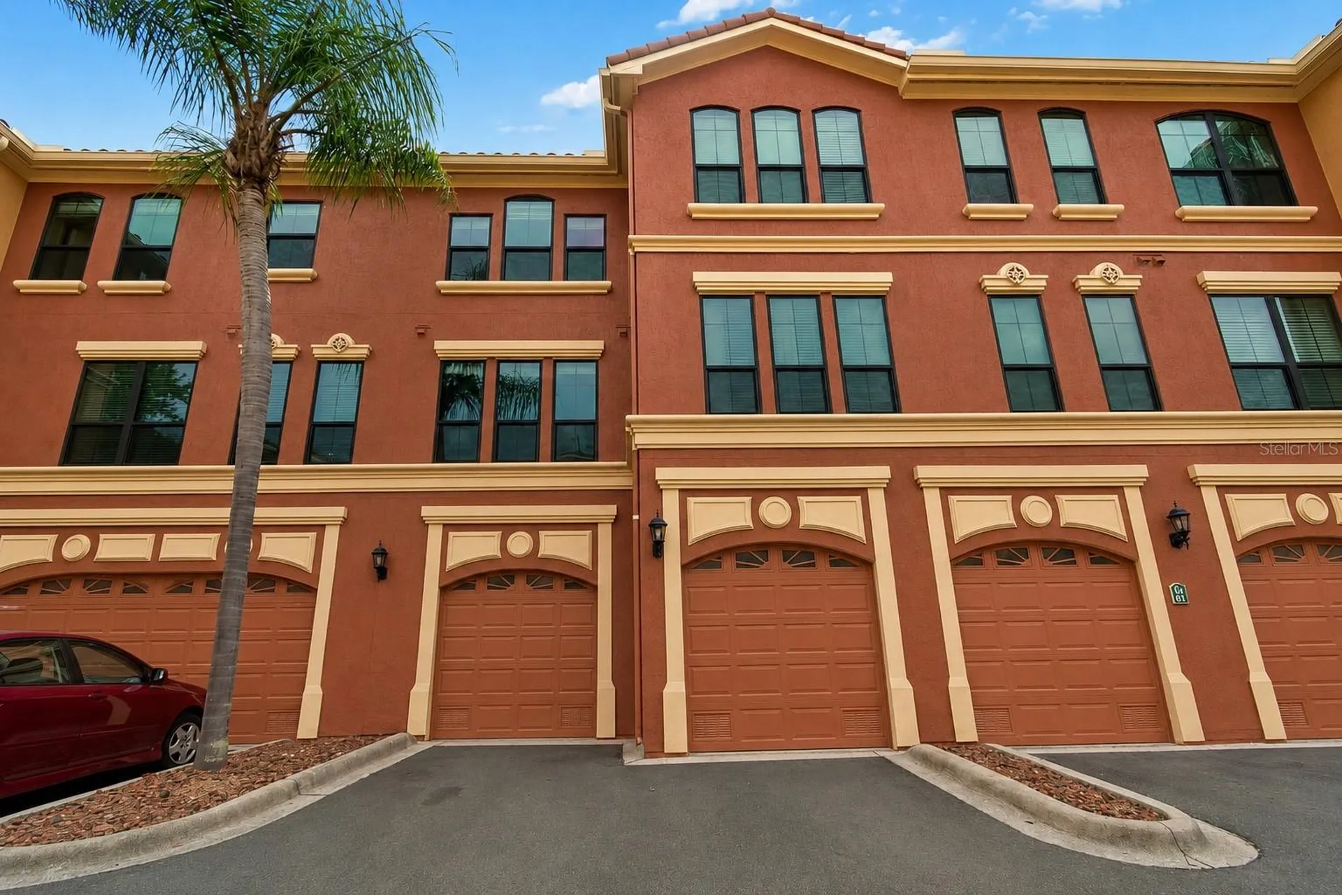 2717 Via Cipriani Clearwater FL 33764