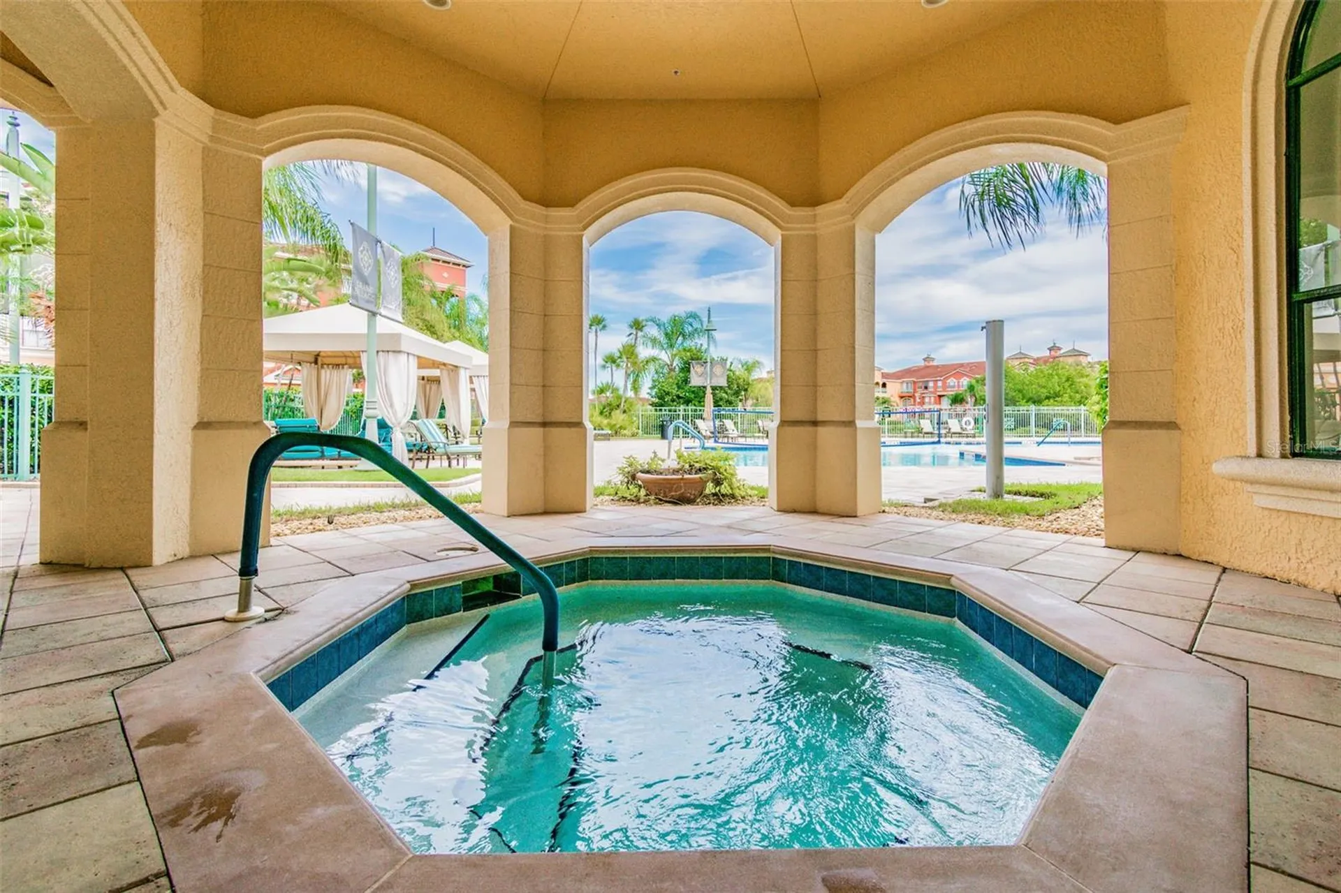 2717 Via Cipriani Clearwater FL 33764