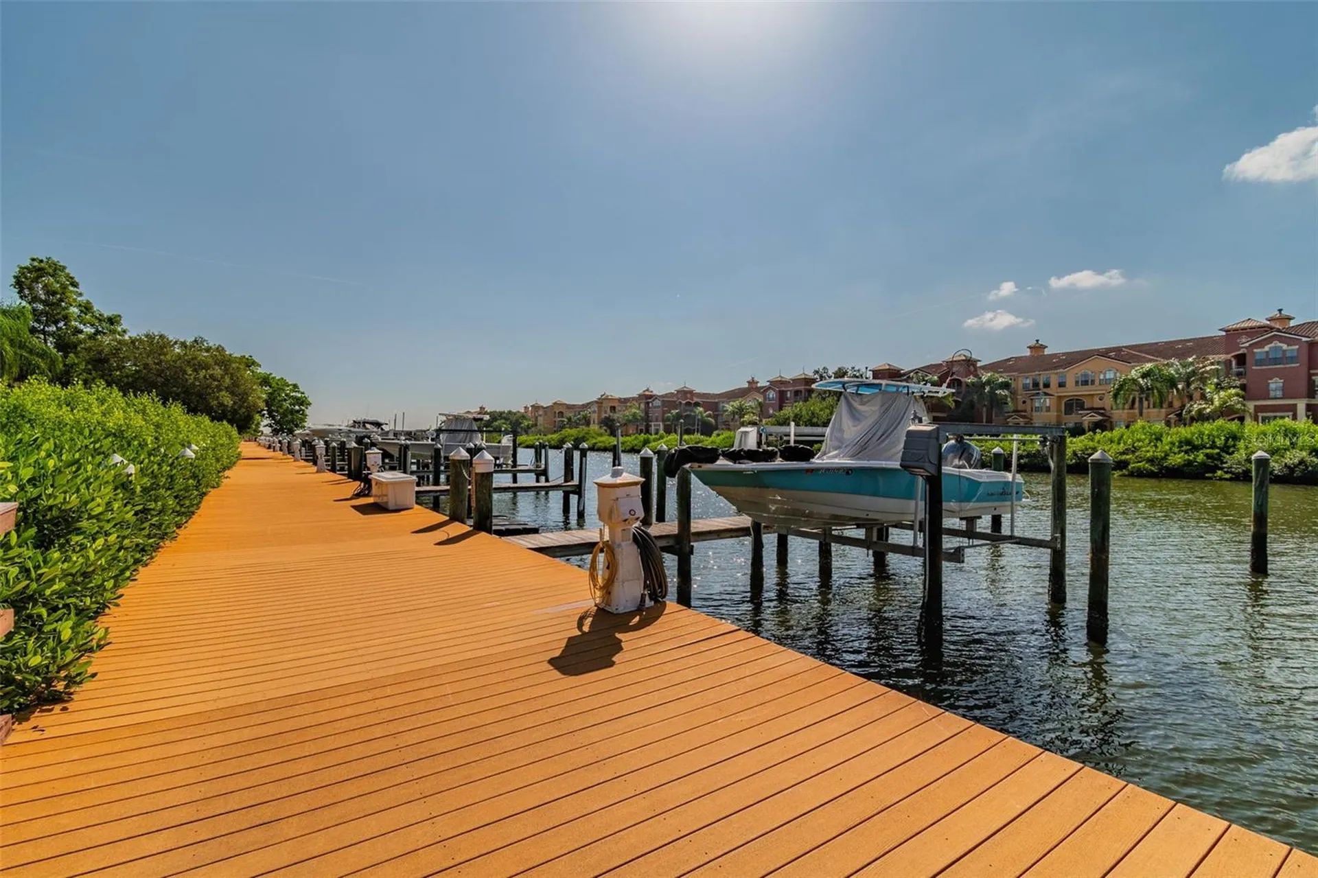 2717 Via Cipriani Clearwater FL 33764