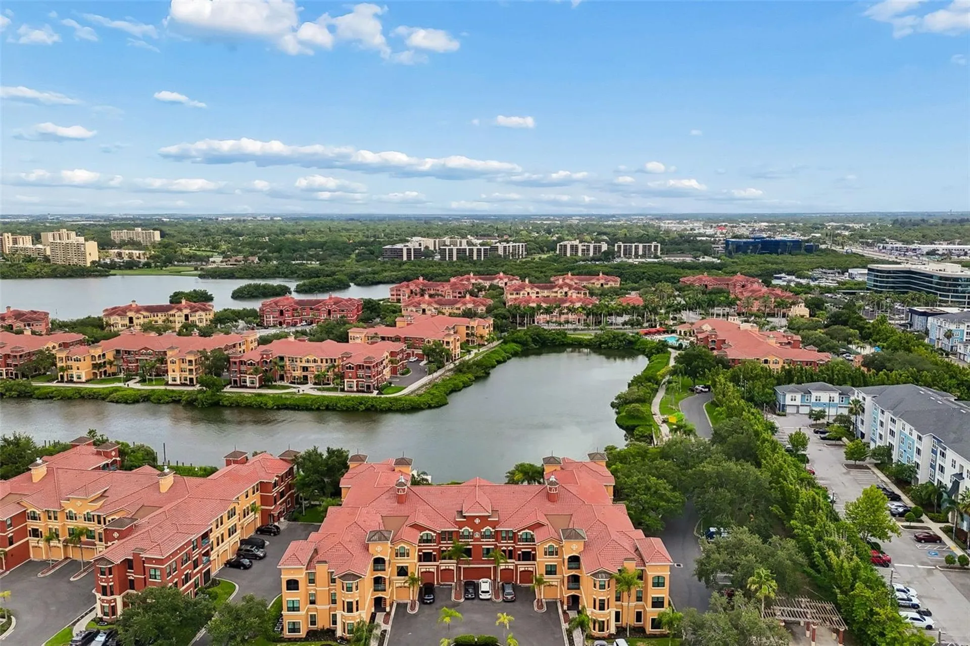 2717 Via Cipriani Clearwater FL 33764