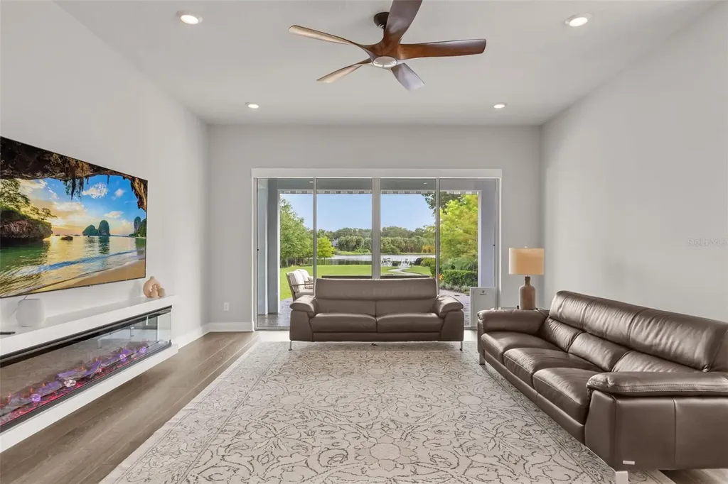 4401 Park Lake Street Orlando FL 32803