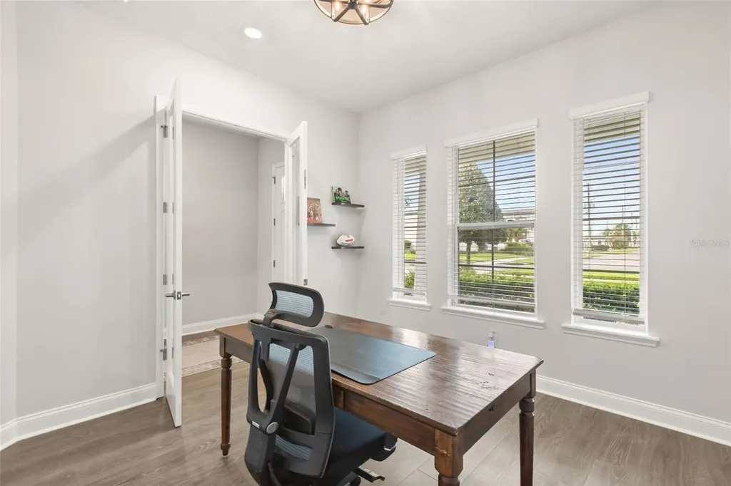 4401 Park Lake Street Orlando FL 32803
