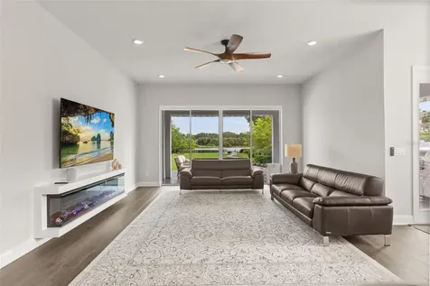 4401 Park Lake Street Orlando FL 32803