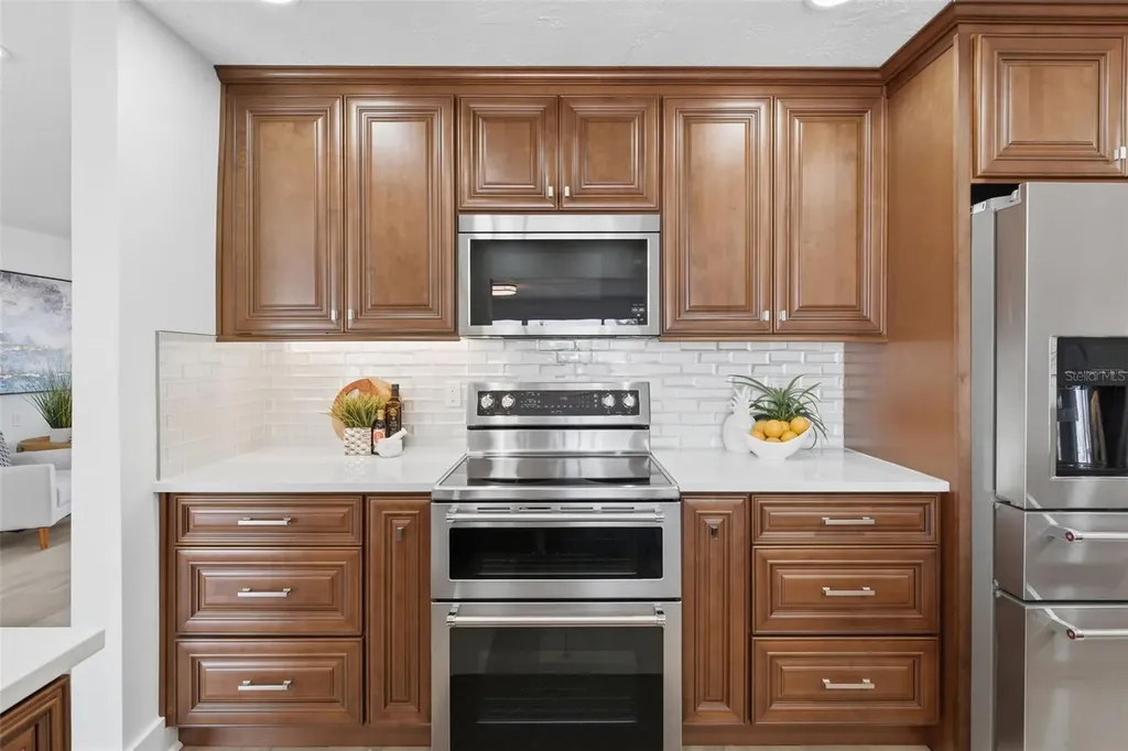6414 2nd Palm Point St Pete Beach FL 33706